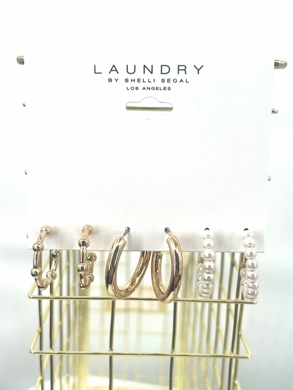Laundry by Shelli Segal NWT 3 piece hoop gold tone pearl earring set
